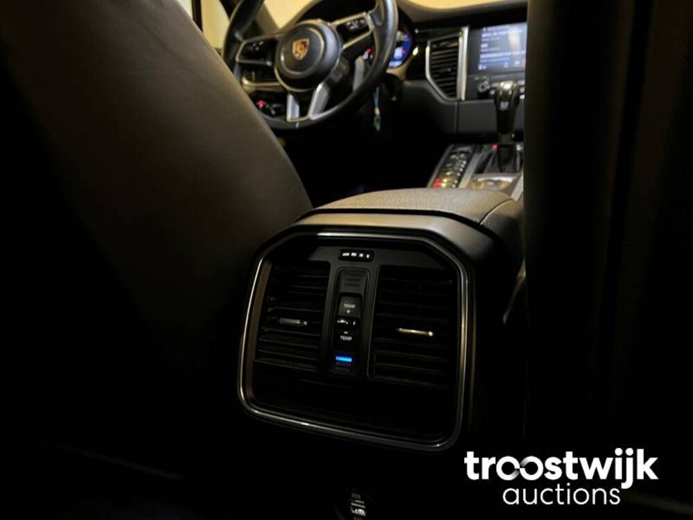 Porsche Macan -FACELIFT-  252pk 2018 -Orig. NL- , TL-246-D