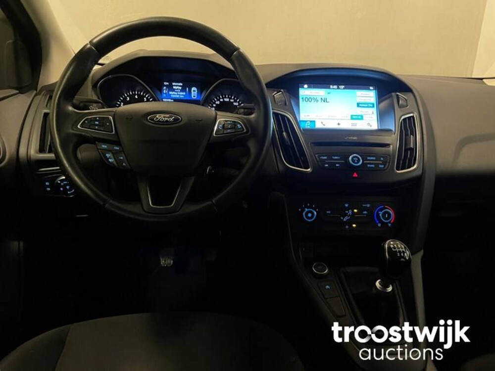 Ford Focus Wagon Ecoboost Lease Edition 125pk 2017 -Orig. NL-, PX-666-G