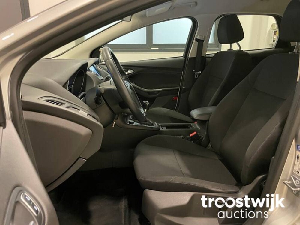 Ford Focus Wagon Ecoboost Lease Edition 125pk 2017 -Orig. NL-, PX-666-G