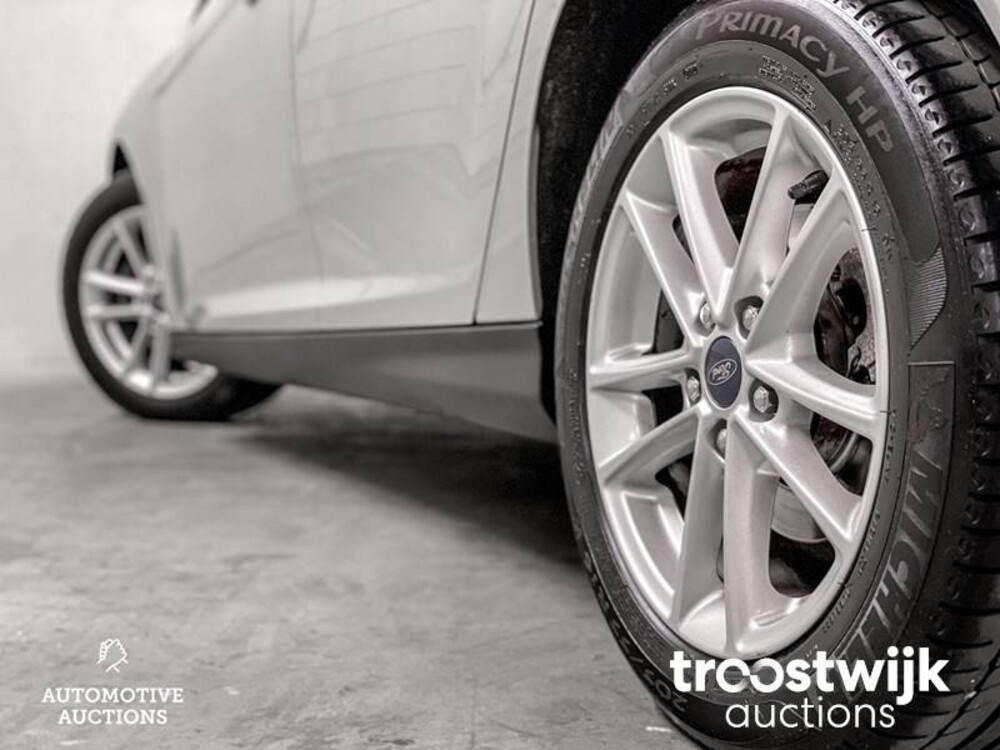 Ford Focus Wagon Ecoboost Lease Edition 125pk 2017 -Orig. NL-, PX-666-G