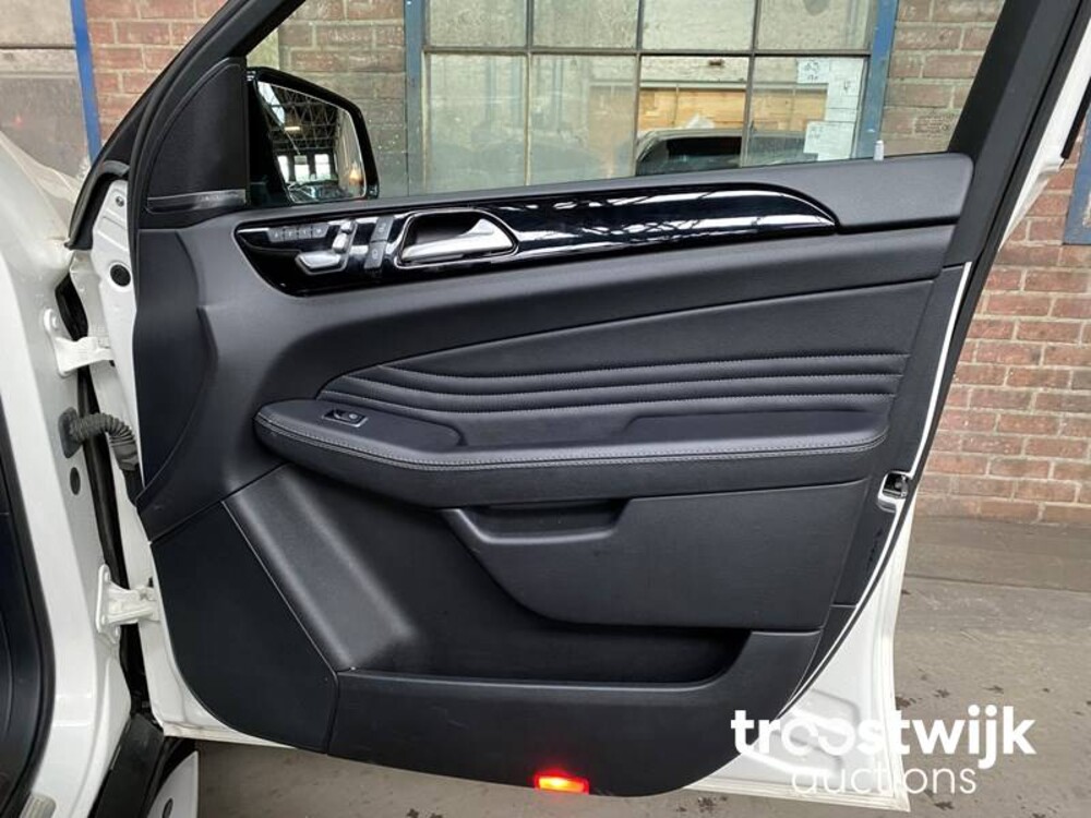 Mercedes-Benz GLE350 AMG 3.0 V6 4Matic 258PS 2016 GLE-Klasse