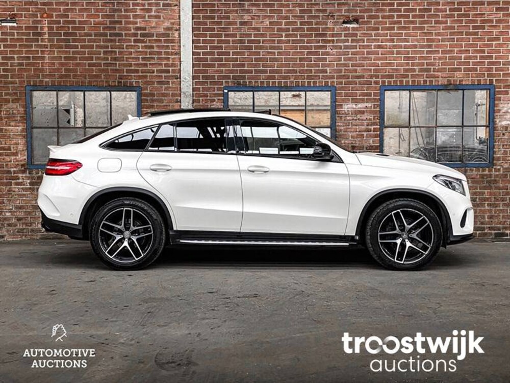 Mercedes-Benz GLE350 AMG 3.0 V6 4Matic 258PS 2016 GLE-Klasse