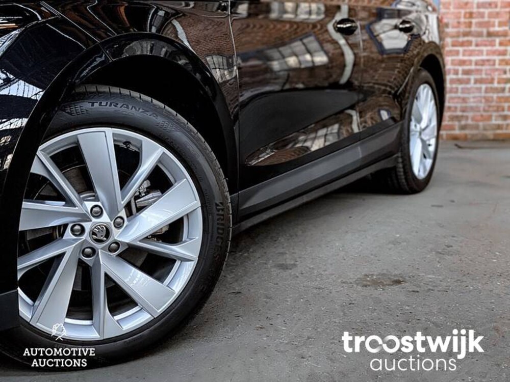 Skoda Enyaq iV 60 58kWh 179PS 2021 -Herstellergarantie-, R-335-FD 