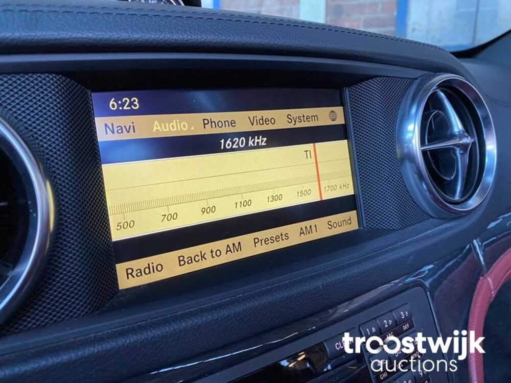 Mercedes-Benz SL63 AMG 5.5 V8 537 PS 2012 AIRSCARF SL Klasse 