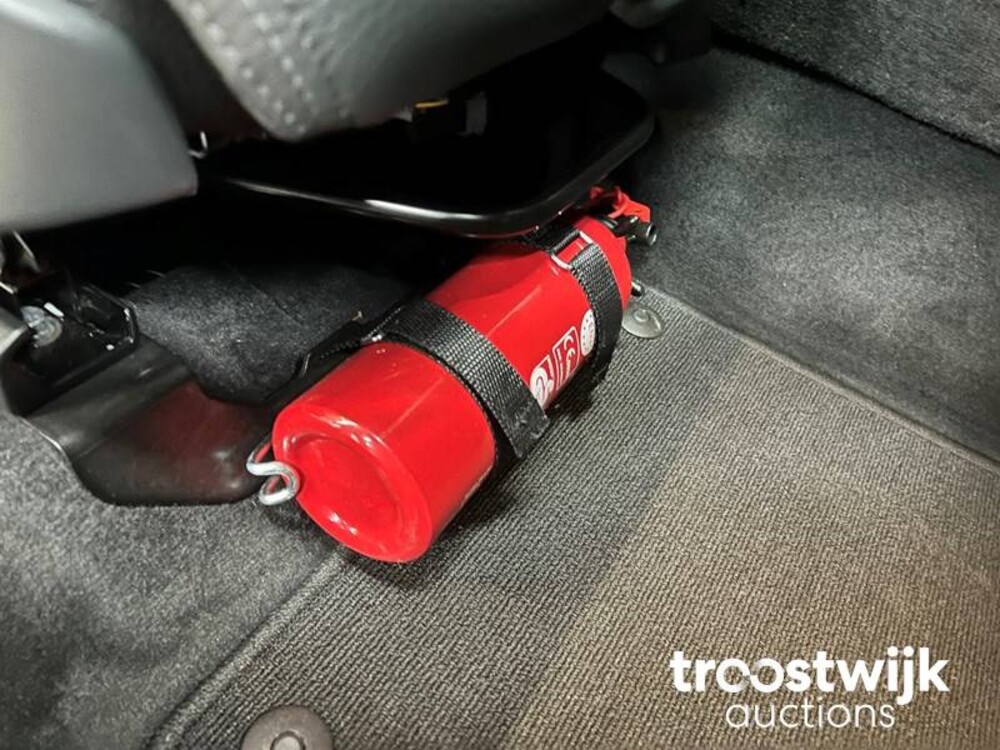 Volvo XC60 2.0 B4 Inscription 197PS 2022, R-656-JB -Herstellergarantie-