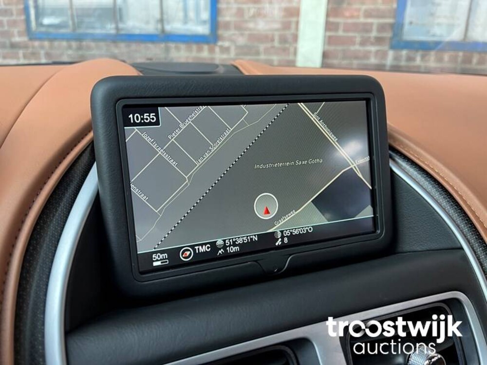 Aston Martin DB11 5.2 V12 Twin Turbo 609PS 2017