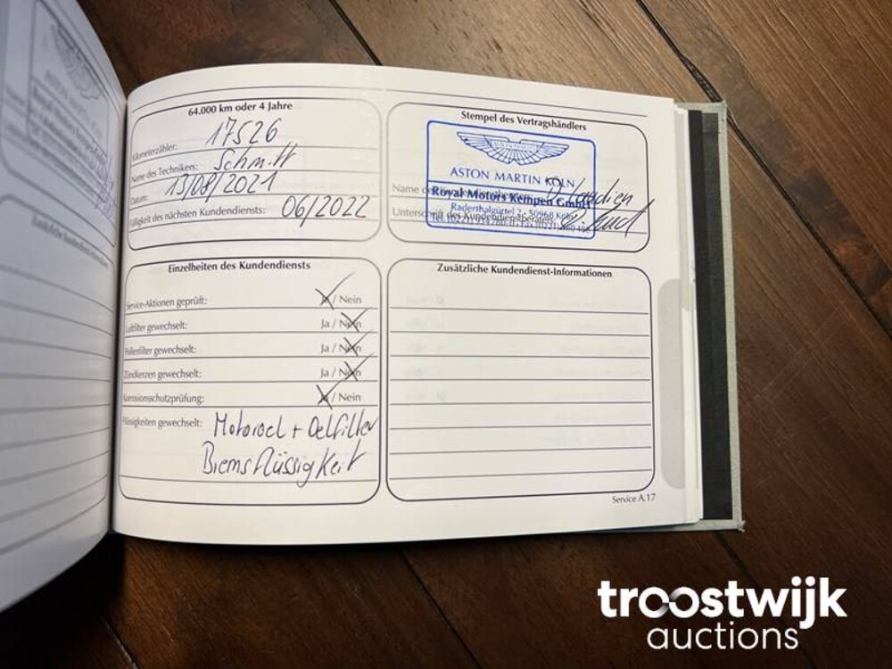 Aston Martin DB11 5.2 V12 Twin Turbo 609PS 2017