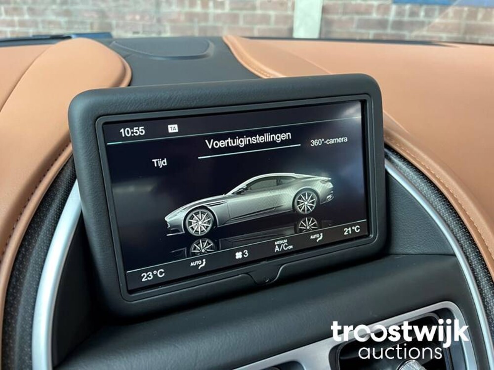 Aston Martin DB11 5.2 V12 Twin Turbo 609PS 2017