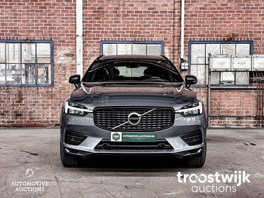 Volvo XC60 T8 R-Design Aufladen 389PS 2021 -Herstellergarantie-