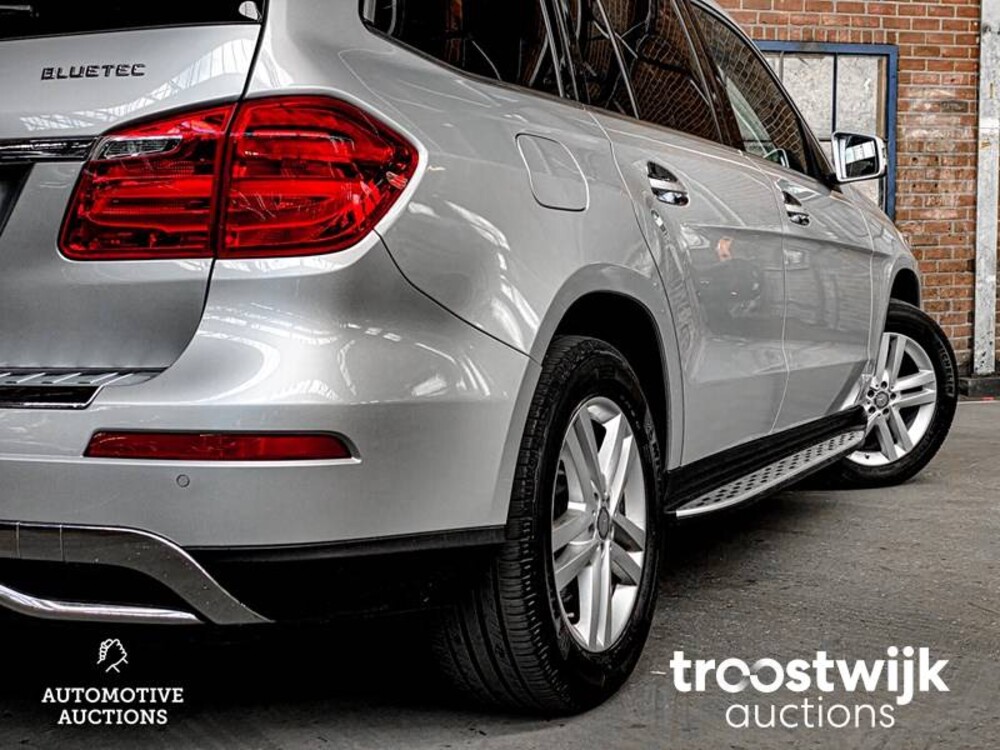 Mercedes-Benz GL350 d BlueTEC 4Matic 240PS 2016 GL-Klasse, G-530-KD