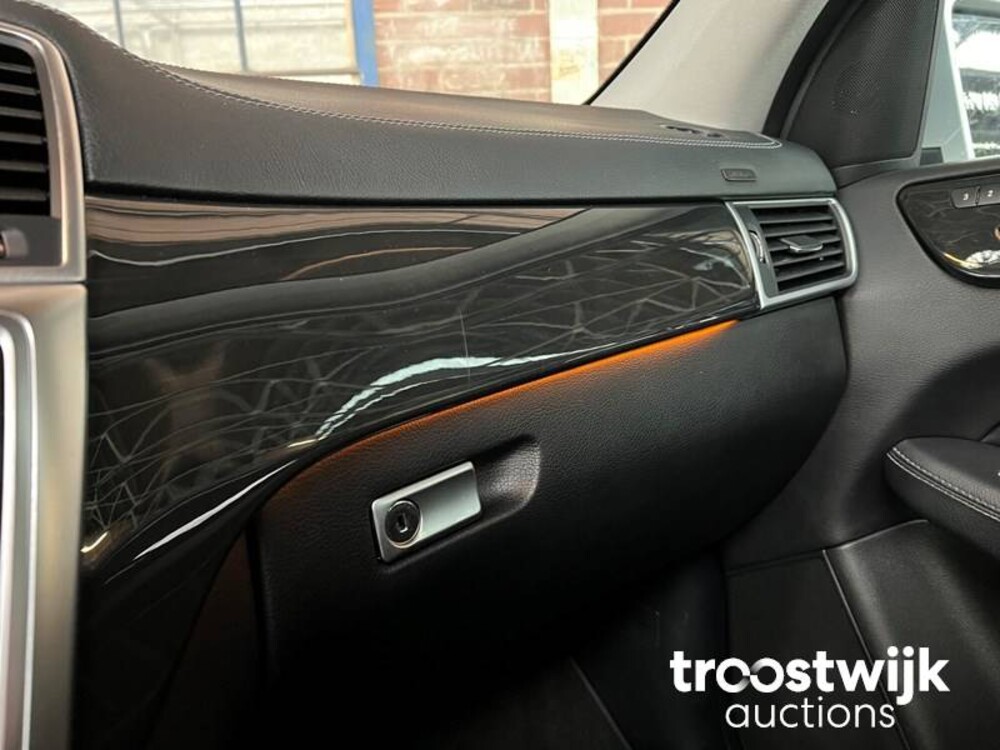 Mercedes-Benz GL350 d BlueTEC 4Matic 240PS 2016 GL-Klasse, G-530-KD