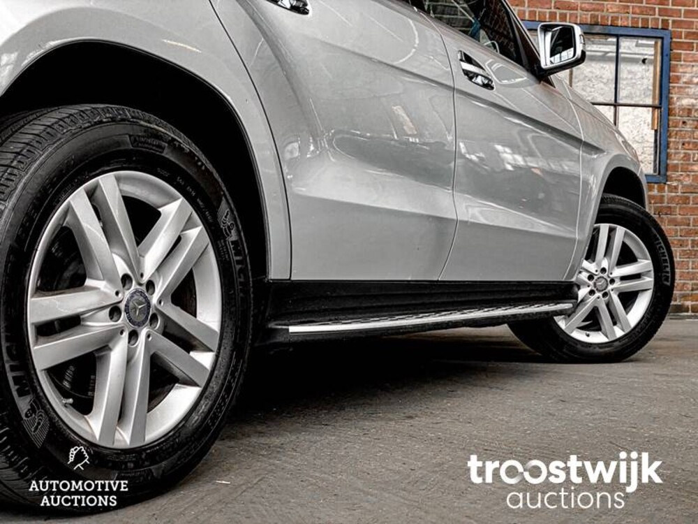 Mercedes-Benz GL350 d BlueTEC 4Matic 240PS 2016 GL-Klasse, G-530-KD