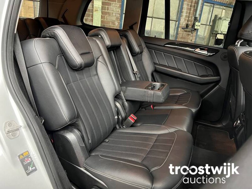 Mercedes-Benz GL350 d BlueTEC 4Matic 240PS 2016 GL-Klasse, G-530-KD