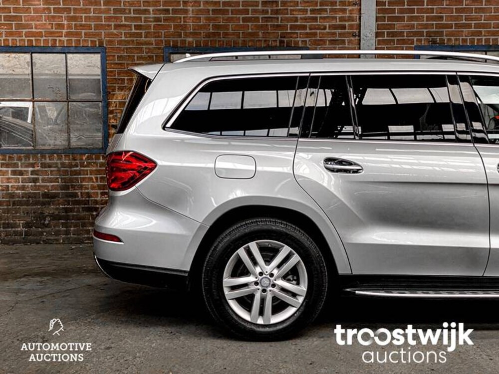 Mercedes-Benz GL350 d BlueTEC 4Matic 240PS 2016 GL-Klasse, G-530-KD