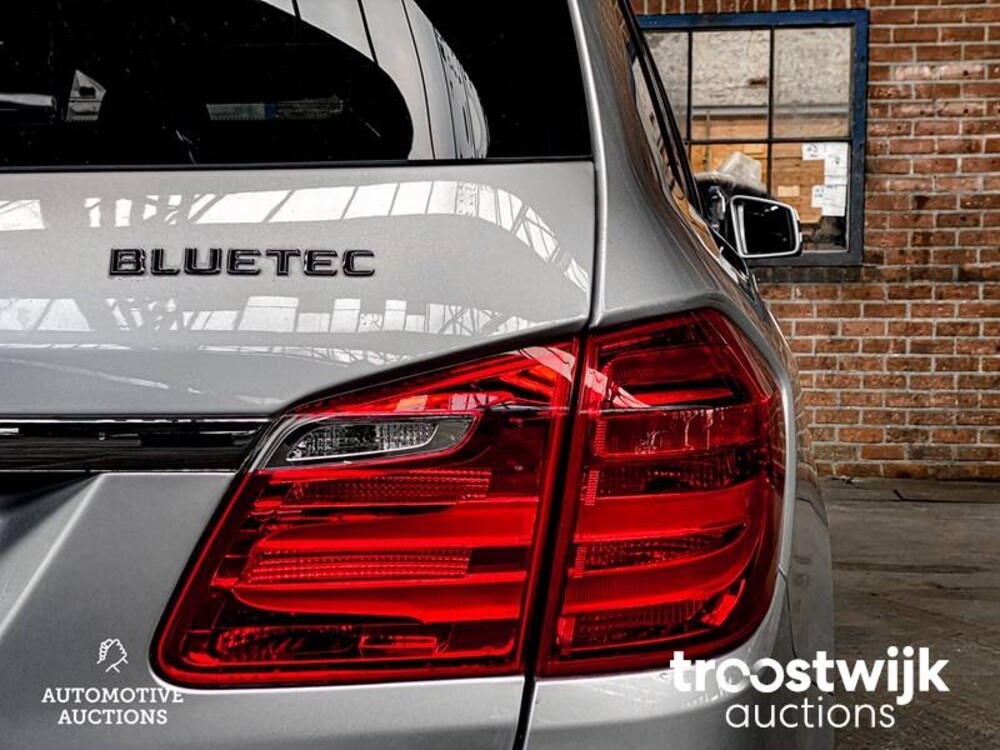 Mercedes-Benz GL350 d BlueTEC 4Matic 240PS 2016 GL-Klasse, G-530-KD