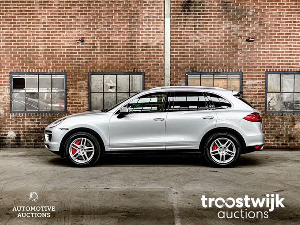 Porsche Cayenne Turbo 4.8 V8 500PS 2010