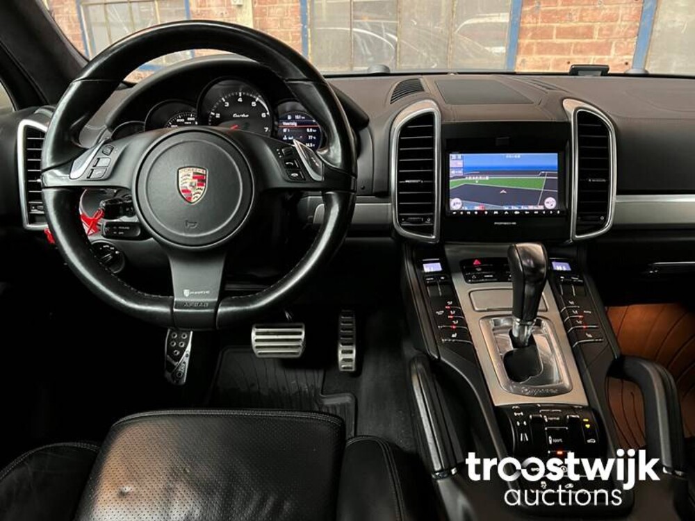 Porsche Cayenne Turbo 4.8 V8 500PS 2010