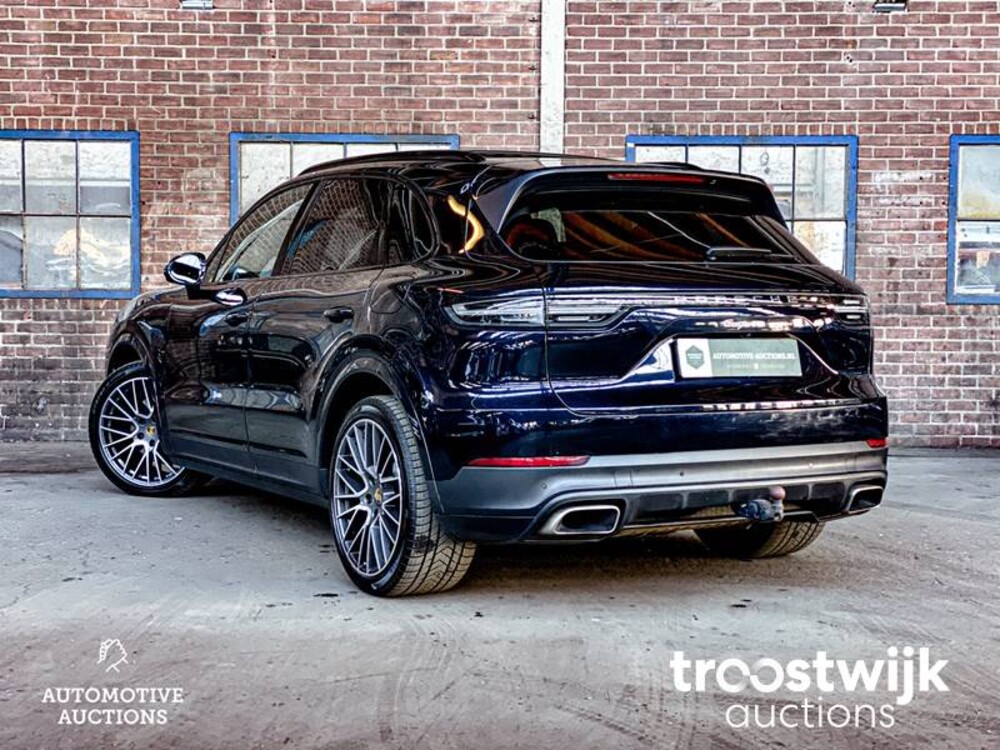 Porsche Cayenne E-Hybrid 3.0 V6 SportChrono 462hp 2018 -Orig. NL-, TH-899-N