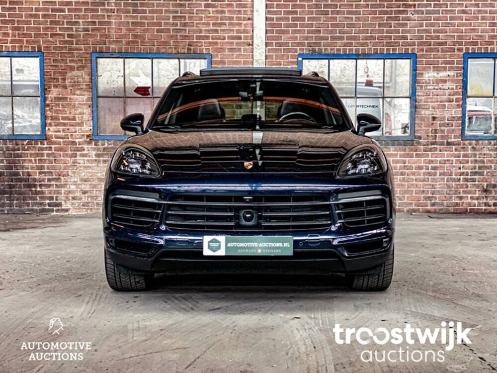 Porsche Cayenne E-Hybrid 3.0 V6 SportChrono 462hp 2018 -Orig. NL-, TH-899-N
