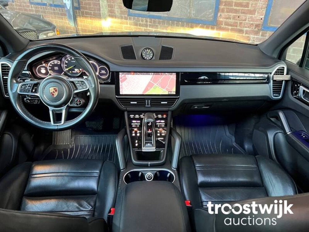 Porsche Cayenne E-Hybrid 3.0 V6 SportChrono 462hp 2018 -Orig. NL-, TH-899-N