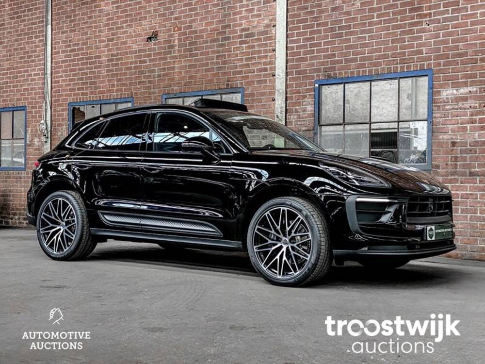 Porsche Macan 2.0  PDK 265hp MY2023 -Herstellergarantie-