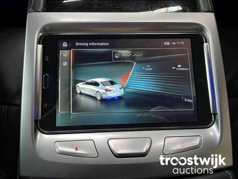 BMW 740e iPerformance High Executive 326hp 2016 7er, ND-647-F