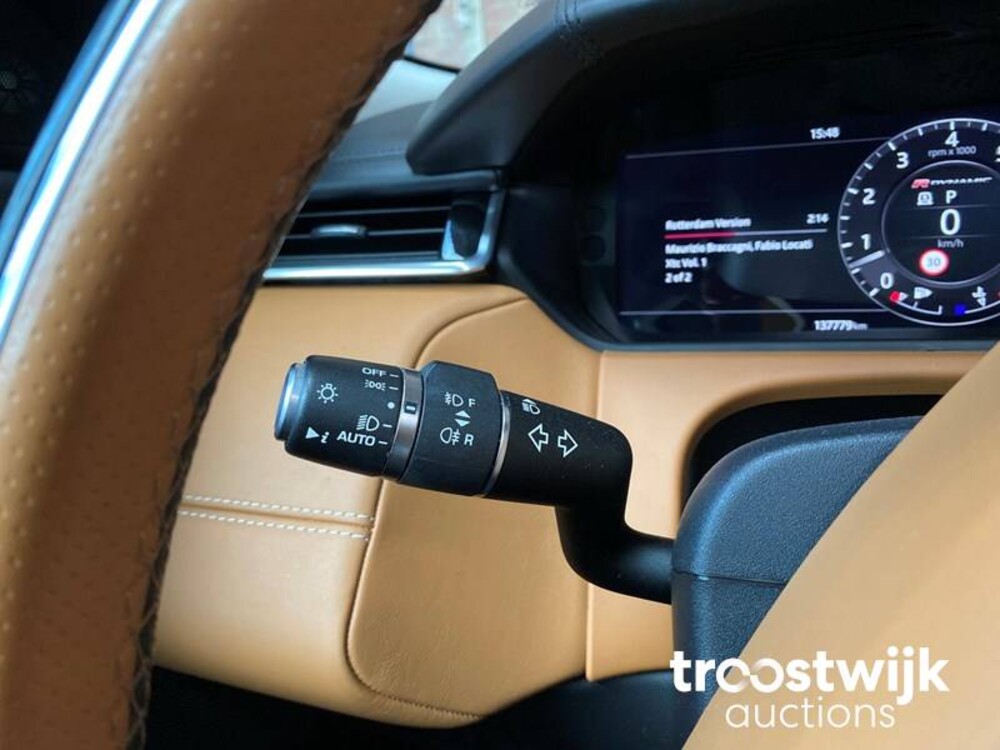 Land Rover Range Rover Velar P380 3.0 V6 Supercharged R-Dynamic HSE 380hp 2018