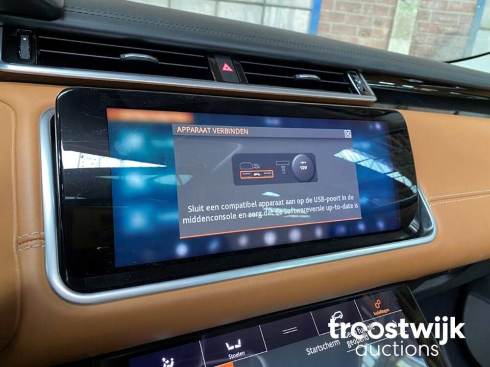 Land Rover Range Rover Velar P380 3.0 V6 Supercharged R-Dynamic HSE 380hp 2018