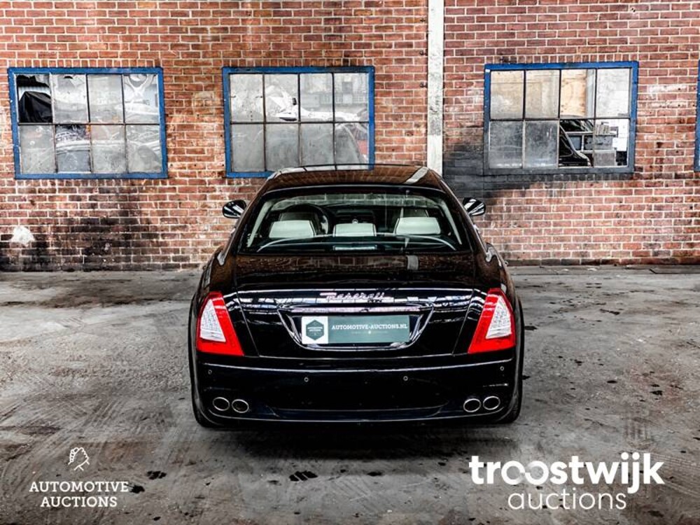 Maserati Quattroporte Executive GT 4.2  401PS 2010, R-125-TN