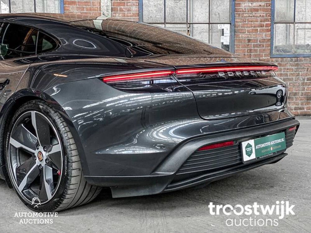 Porsche Taycan 4S Performance 84kWh 84kWh 489PS 2020 -Orig NL-, J-151-JF