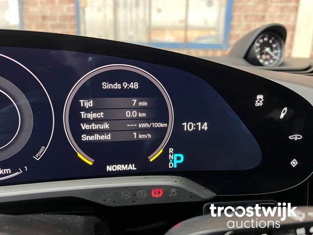 Porsche Taycan 4S Performance 84kWh 84kWh 489PS 2020 -Orig NL-, J-151-JF