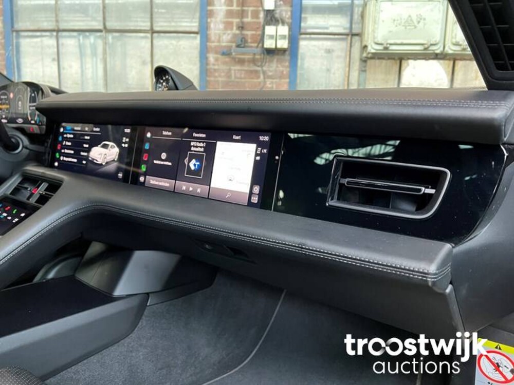 Porsche Taycan 4S Performance 84kWh 84kWh 489PS 2020 -Orig NL-, J-151-JF