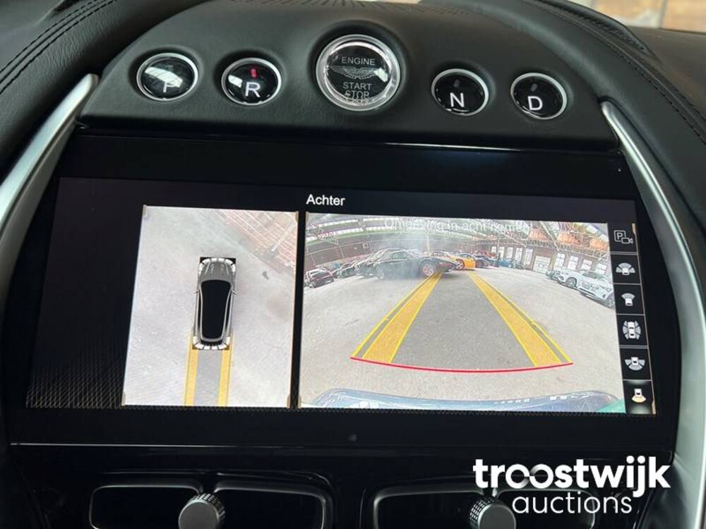 Aston Martin DBX 4.0 V8 551PS 2020, R-303-JK