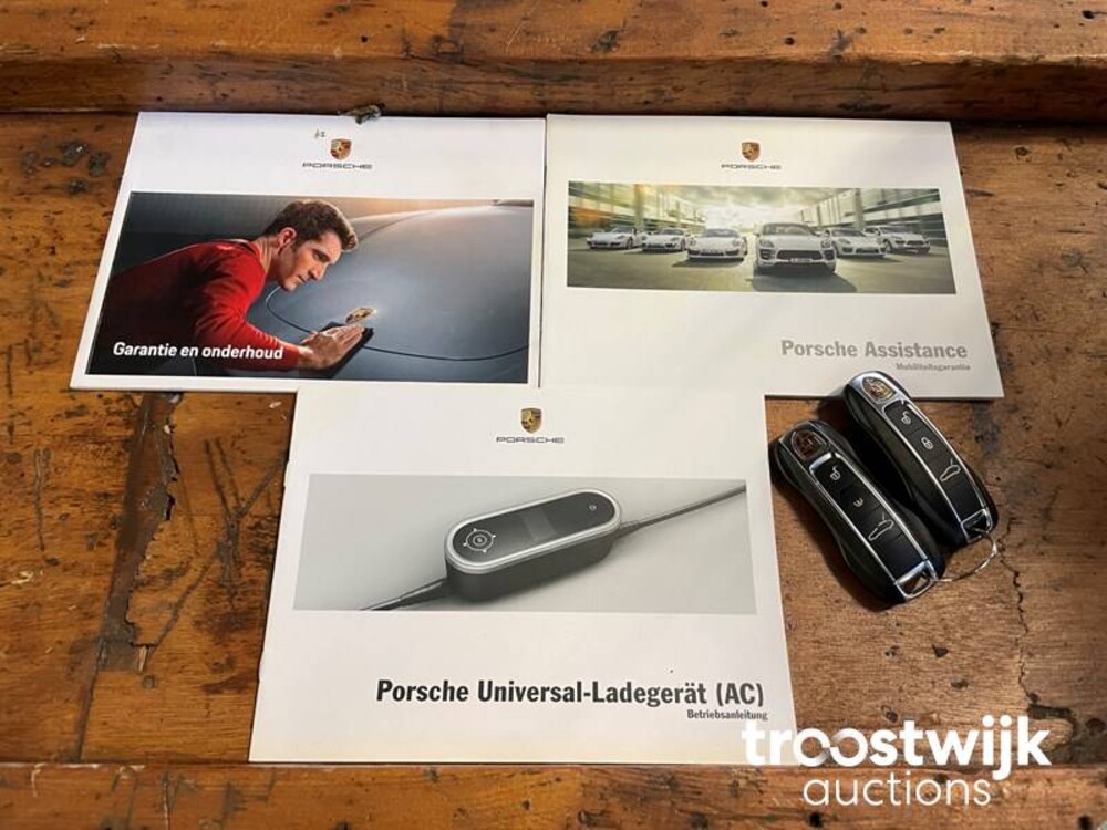 Porsche Panamera E-Hybrid 4 2.9 V6 SportChrono 462hp 2018 -Orig. NL-, SF-783-F