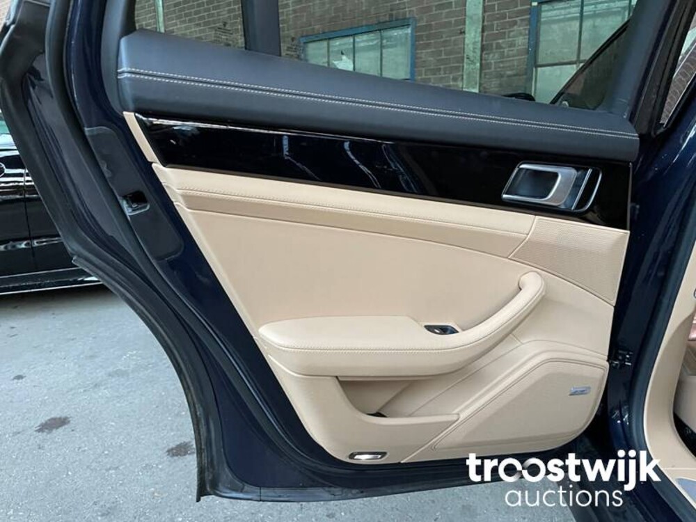 Porsche Panamera E-Hybrid 4 2.9 V6 SportChrono 462hp 2018 -Orig. NL-, SF-783-F