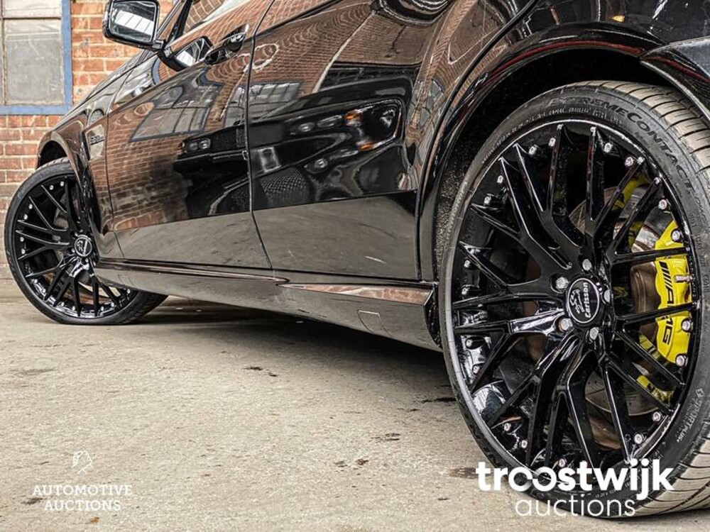 Mercedes-Benz E63 AMG 6.3 V8 E-Klasse 514PS 2010