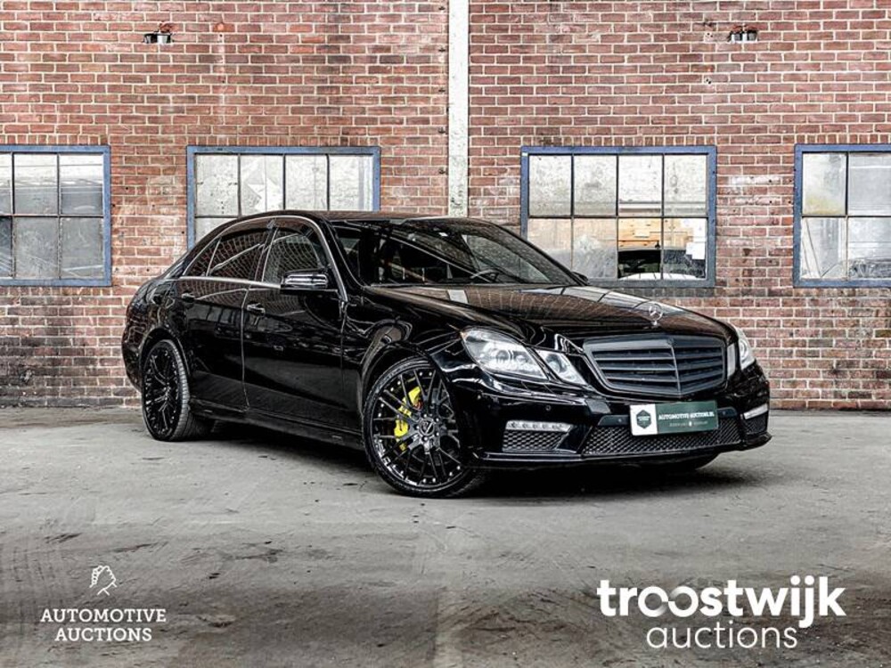 Mercedes-Benz E63 AMG 6.3 V8 E-Klasse 514PS 2010
