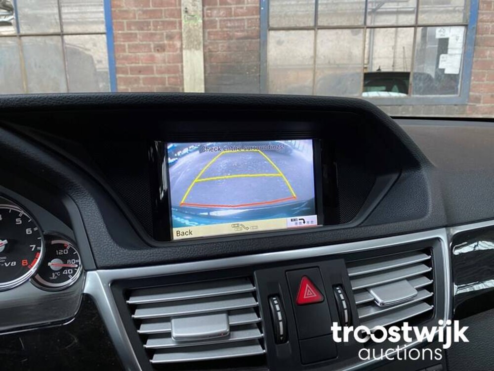 Mercedes-Benz E63 AMG 6.3 V8 E-Klasse 514PS 2010