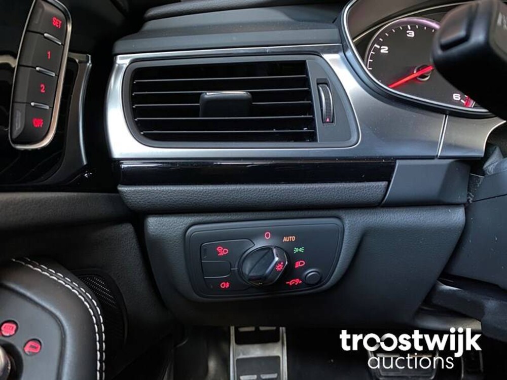 Audi A6 S-Line 3.0 TDI Quattro 218pk 2017