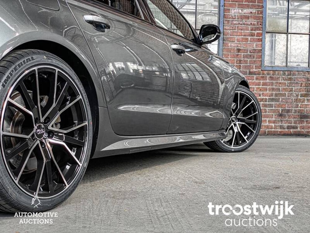 Audi A6 S-Line 3.0 TDI Quattro 218pk 2017