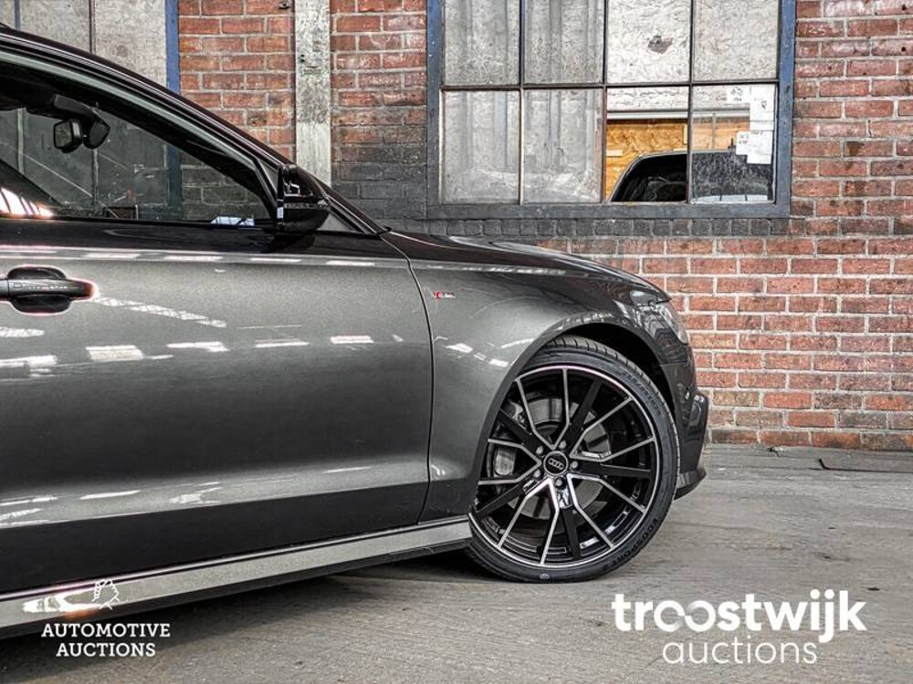 Audi A6 S-Line 3.0 TDI Quattro 218pk 2017