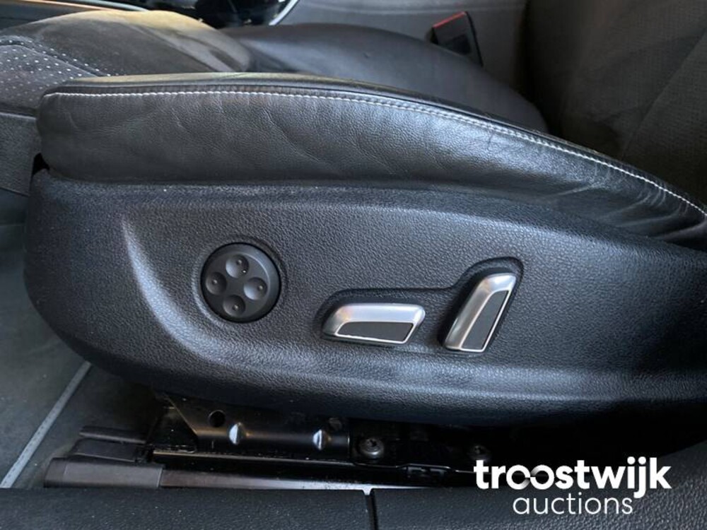 Audi A6 S-Line 3.0 TDI Quattro 218pk 2017