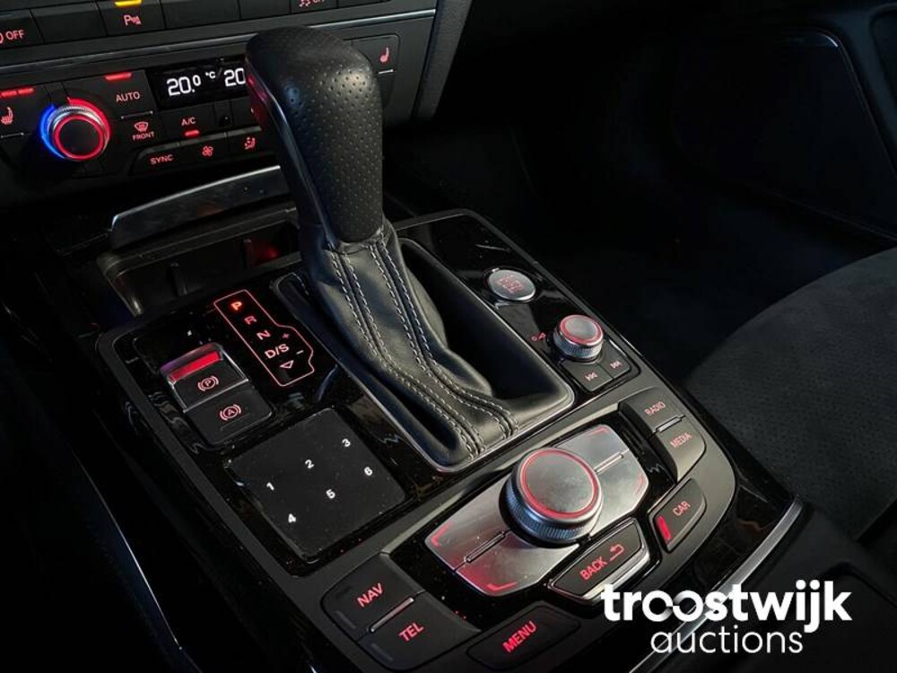 Audi A6 S-Line 3.0 TDI Quattro 218pk 2017