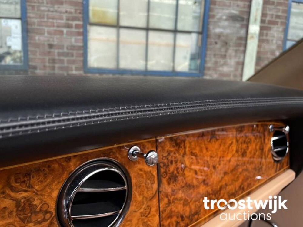 Rolls-Royce Corniche 6.75 V8 Cabriolet 2000 Convertible (1 of 374 Worldwide), 91-HF-TP