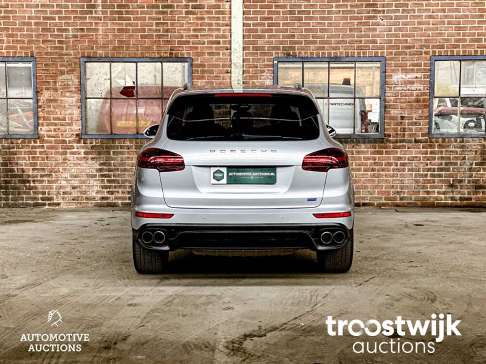 Porsche Cayenne S E-Hybrid 3.0 V6 -Orig. NL- 416hp 2015, GT-415-H