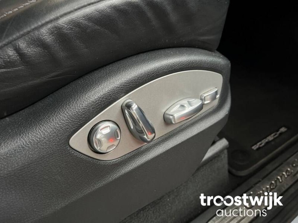 Porsche Cayenne S E-Hybrid 3.0 V6 -Orig. NL- 416hp 2015, GT-415-H