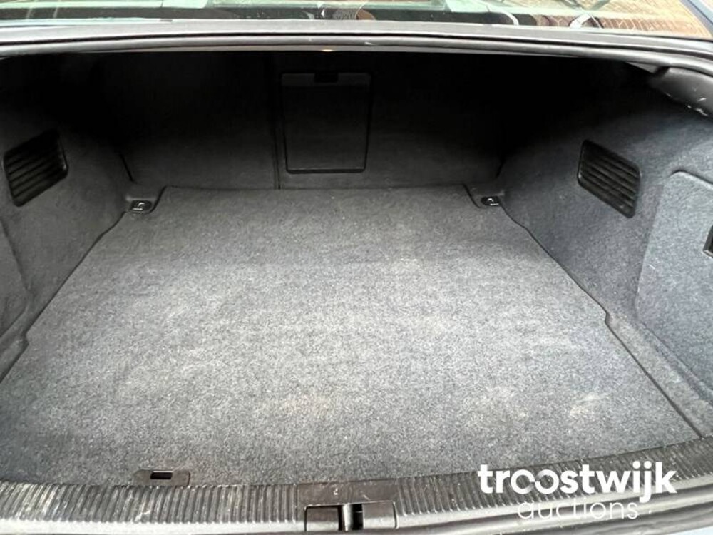 Audi RS6 Limousine 4.2 V8 Quattro  450hp 2003, ZS-298-V