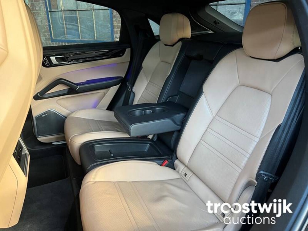 Porsche Cayenne S 2.9 V6 Sport Design 441hp 2019 SportChrono, NL Nummernschild 