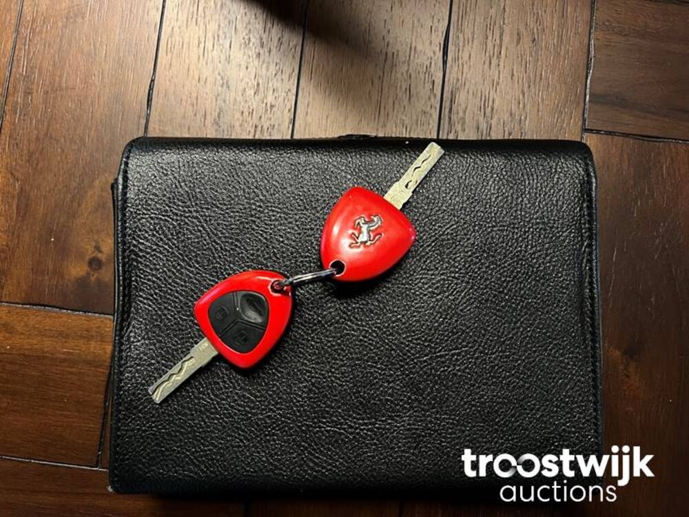 Ferrari 458 Italia F142 4.5 V8 570hp 2011