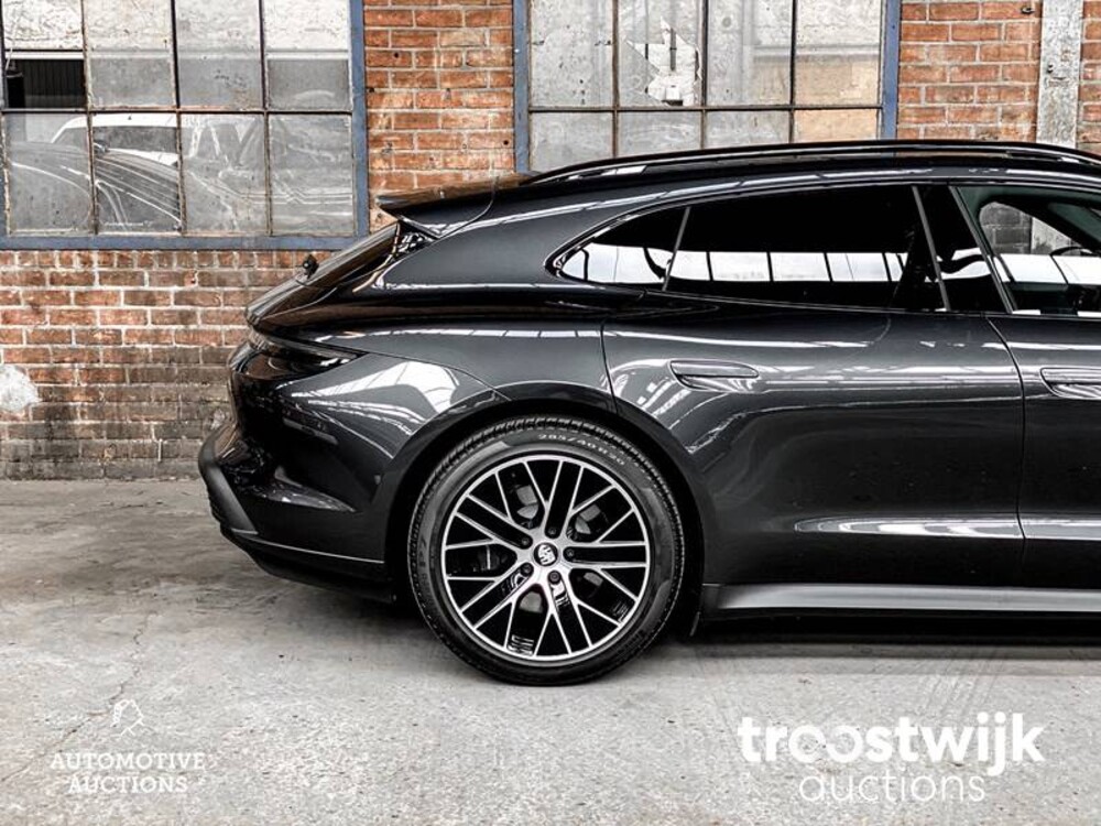 Porsche Taycan Sport Turismo 71 kWh 326PS 2023 -Herstellergarantie-, S-703-FZ